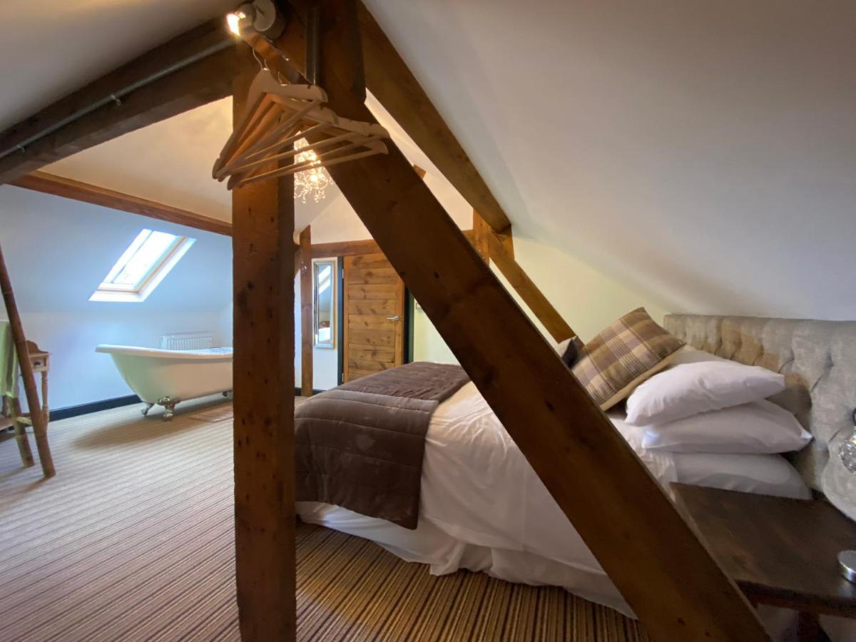 Betsey Trotwood. Historic Stylish 2-Bed Cottage. Blundeston 外观 照片